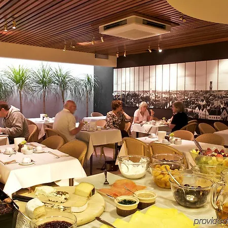 坡提纳里酒店 酒店